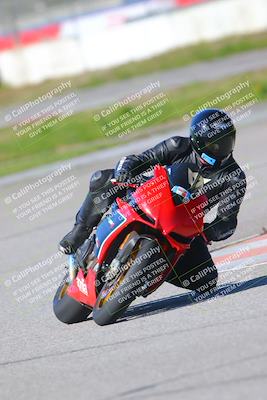 media/Jan-20-2023-Fastrack Riders (Fri) [[f2ad32aba3]]/Level 2/session 4 turn 6/